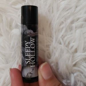 Sleepy hollow, Owlcrate exclusive chapstick